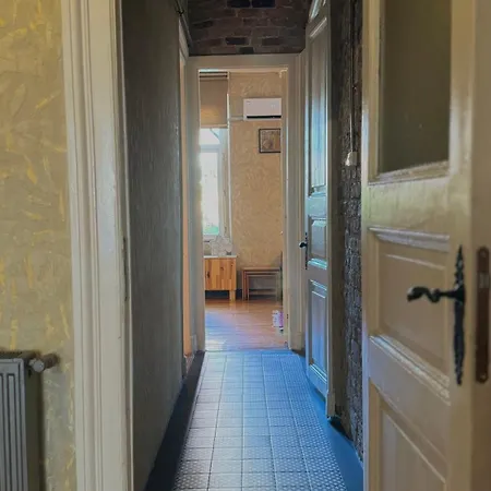 Apartment Byzantine Architecture With Modern Decor Istanbul