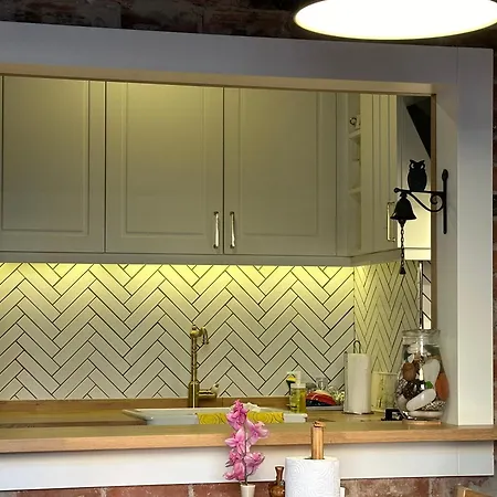Byzantine Architecture With Modern Decor アパート *